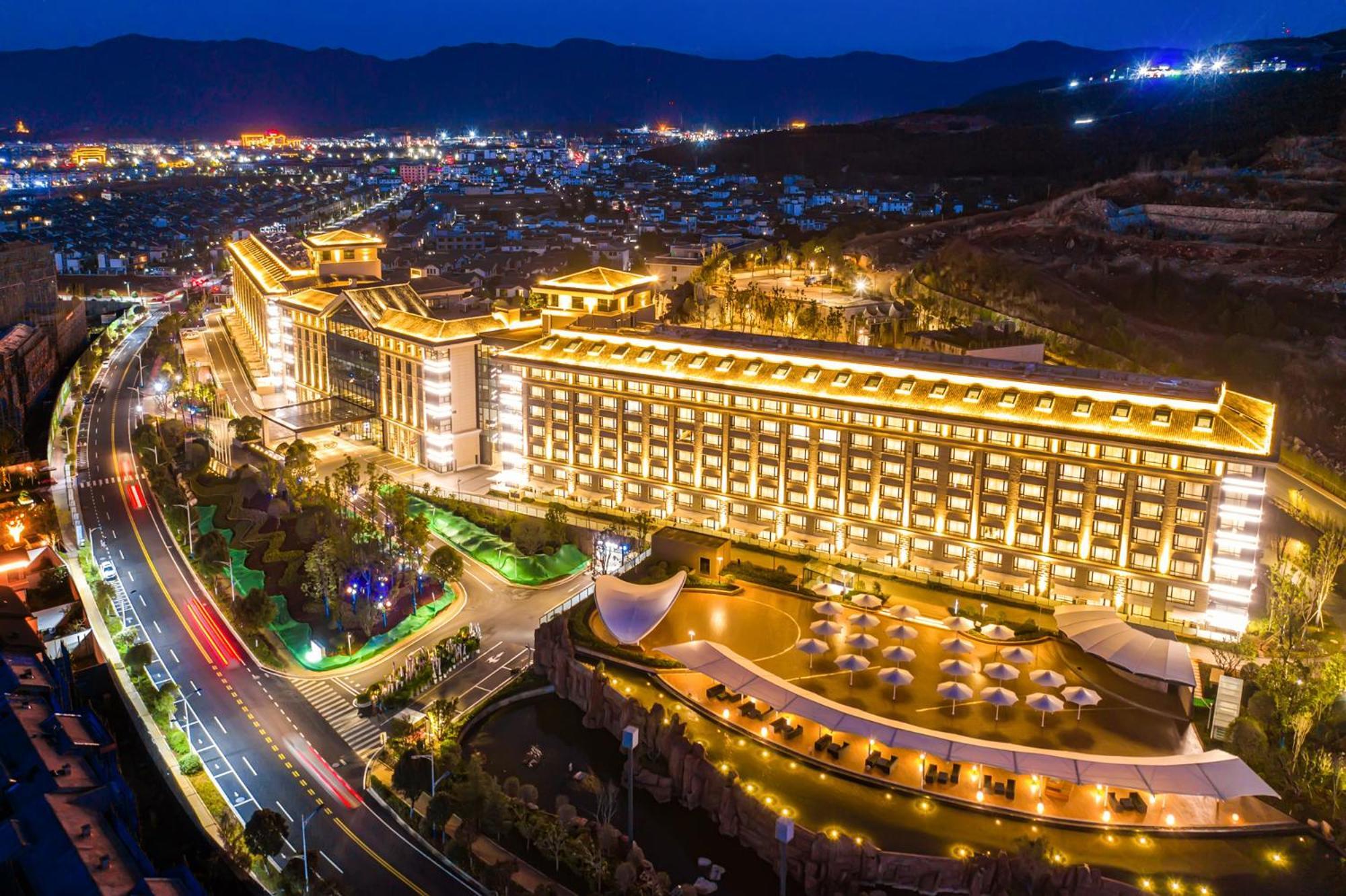 Hilton Lijiang Hotel Lijiang  Exterior foto